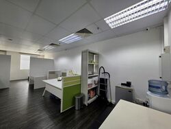 Burlington Square (D7), Office #570023071